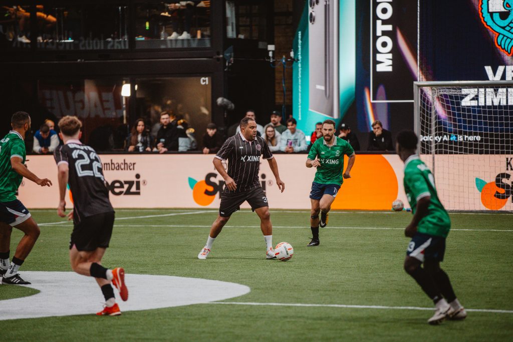 Der Brasilianer Ailton glänzt beim Comeback in der Baller League.